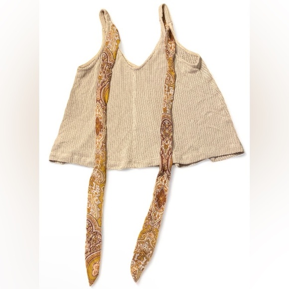 🧵2/$25🧵Alya, Ribbon Stretchy Knit Top, by Francesca - Picture 2 of 9